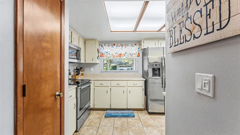 6352 BUTTERNUT DRIVE Lakeland, FL 33813