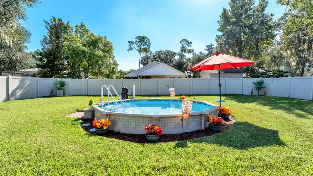 6352 BUTTERNUT DRIVE Lakeland, FL 33813