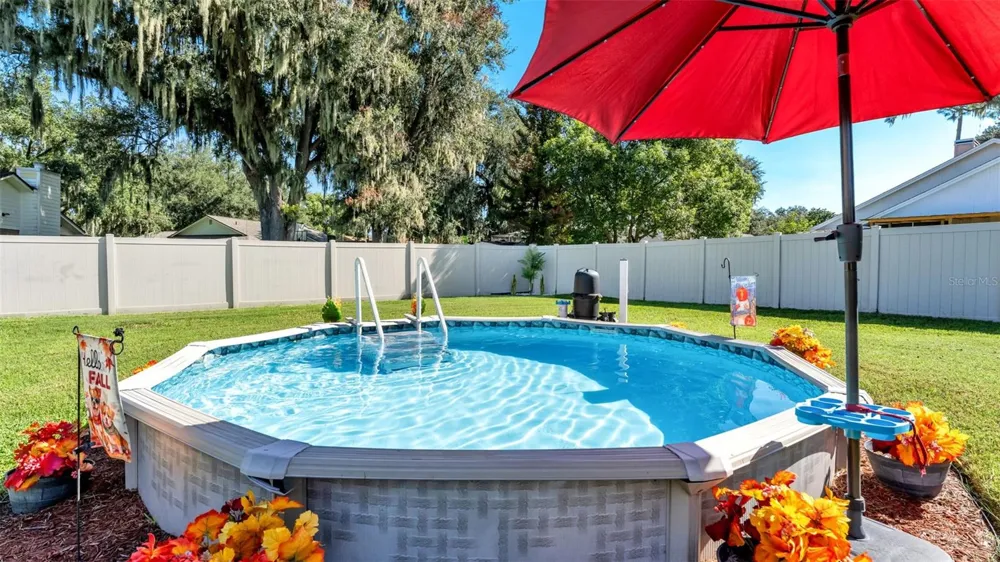 6352 BUTTERNUT DRIVE Lakeland, FL 33813