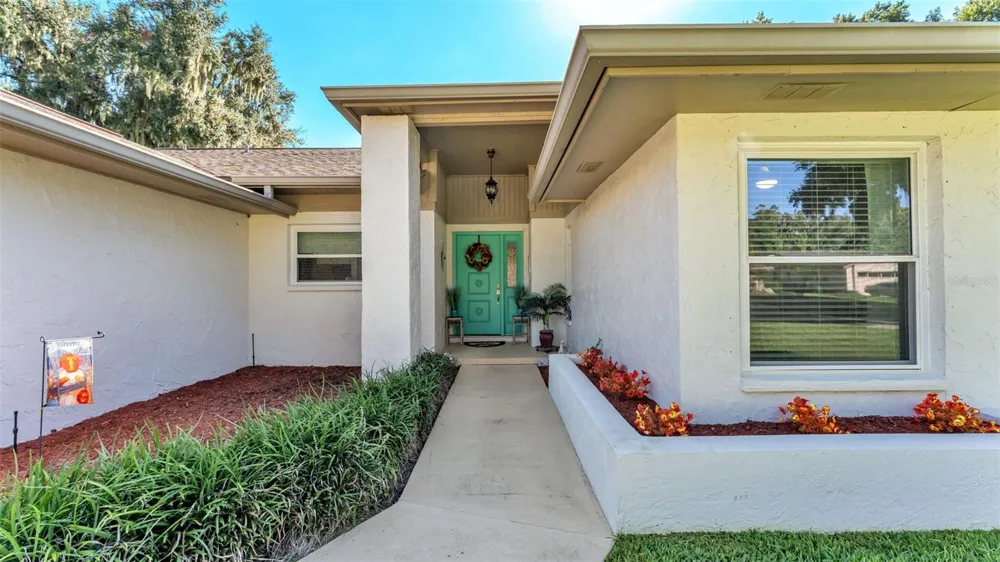 6352 BUTTERNUT DRIVE Lakeland, FL 33813