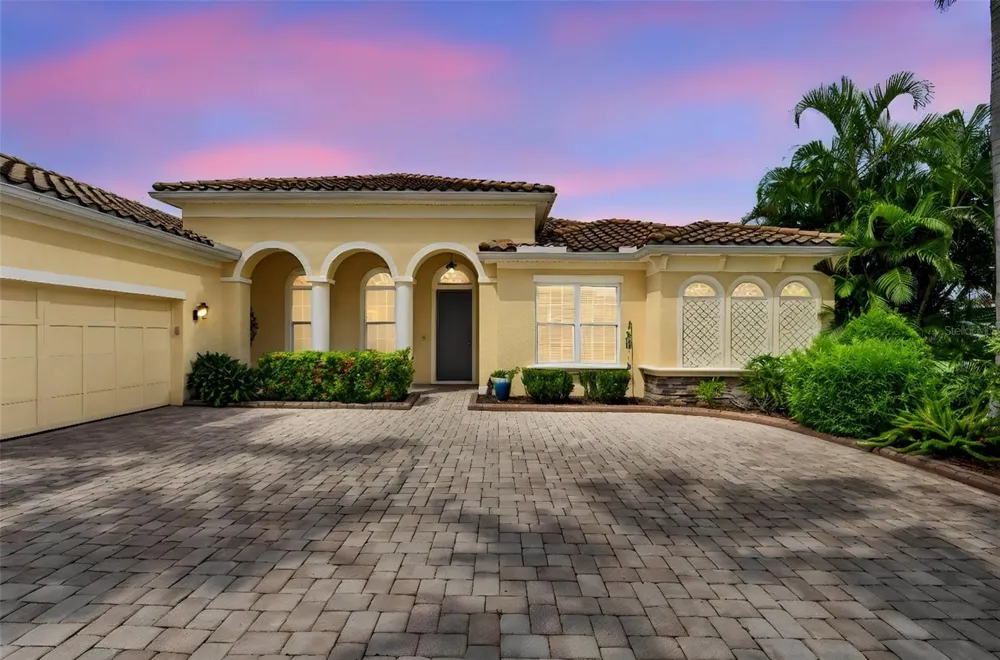 17019 4TH AVENUE E Bradenton, FL 34212