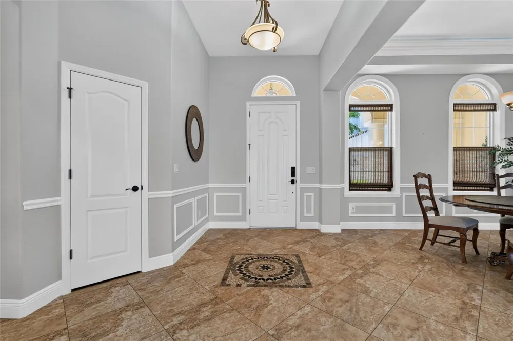 17019 4TH AVENUE E Bradenton, FL 34212