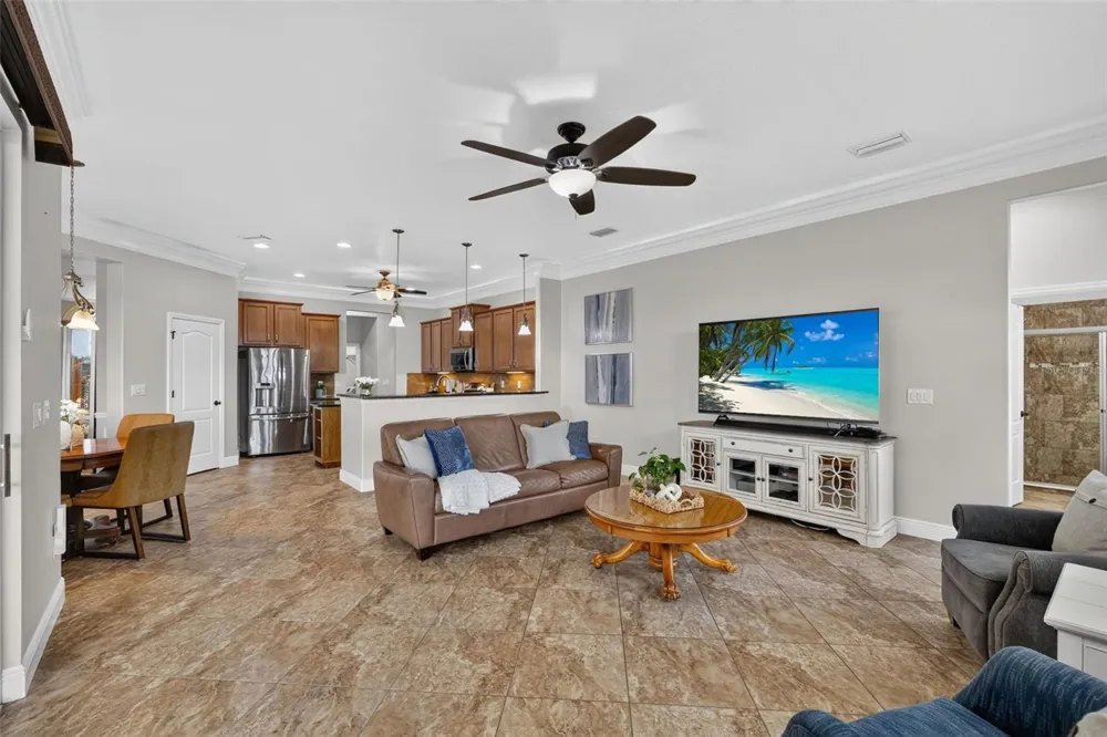 17019 4TH AVENUE E Bradenton, FL 34212