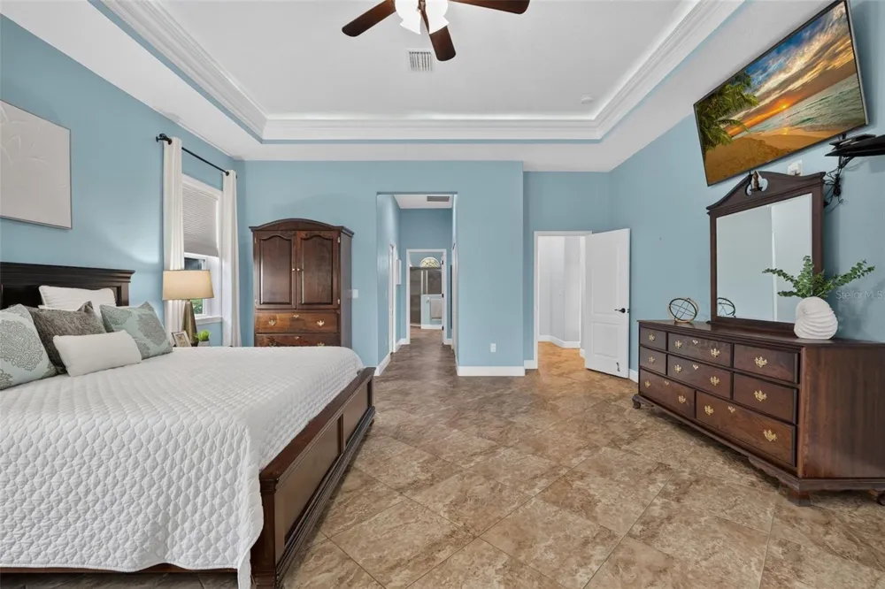 17019 4TH AVENUE E Bradenton, FL 34212
