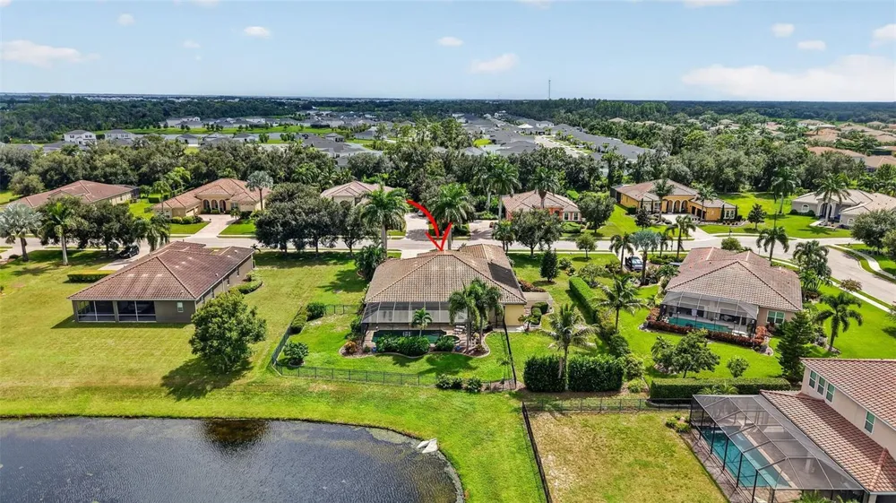 17019 4TH AVENUE E Bradenton, FL 34212