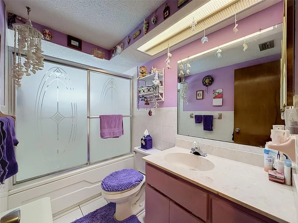9916 LAKE CHRISE LANE Port Richey, FL 34668