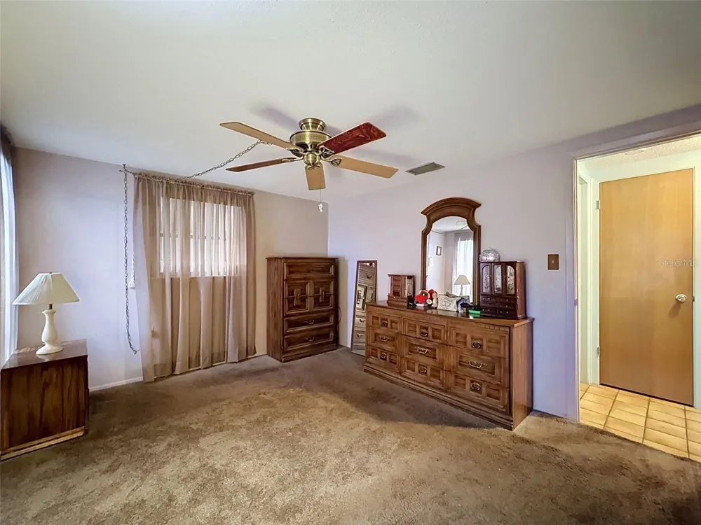 9916 LAKE CHRISE LANE Port Richey, FL 34668