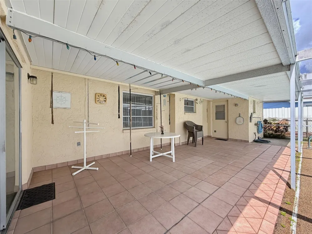 9916 LAKE CHRISE LANE Port Richey, FL 34668