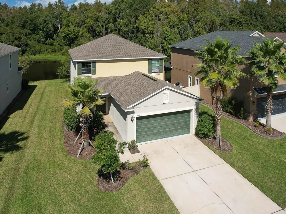 1677 LUDINGTON AVENUE Wesley Chapel, FL 33543