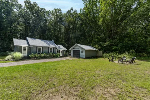 3076 Old Allegan Road