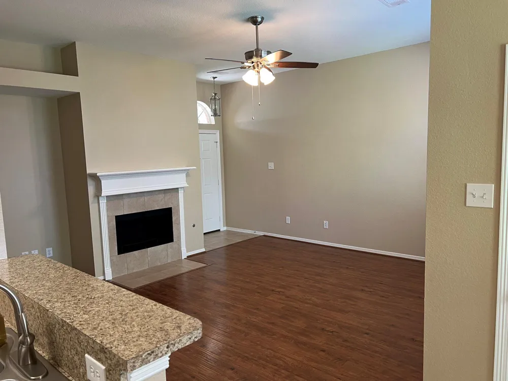 1826 Sherwood Forest Circle League City, TX 77573