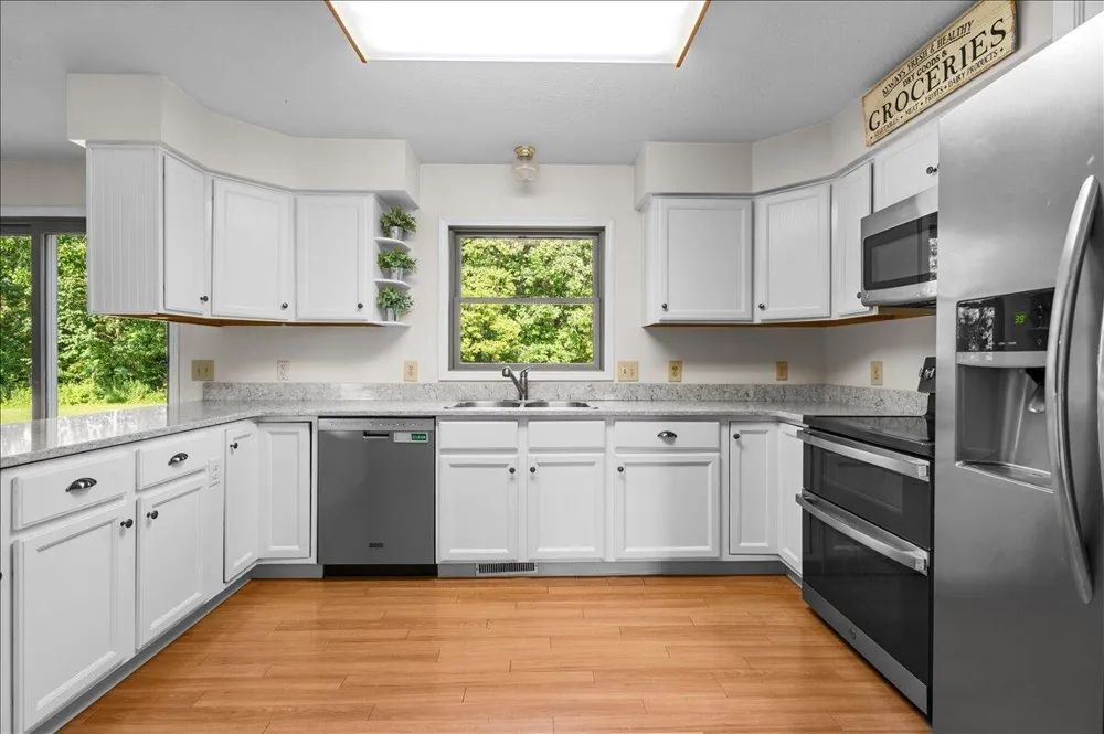 16005 Sheridan Road Clinton, MI 49236