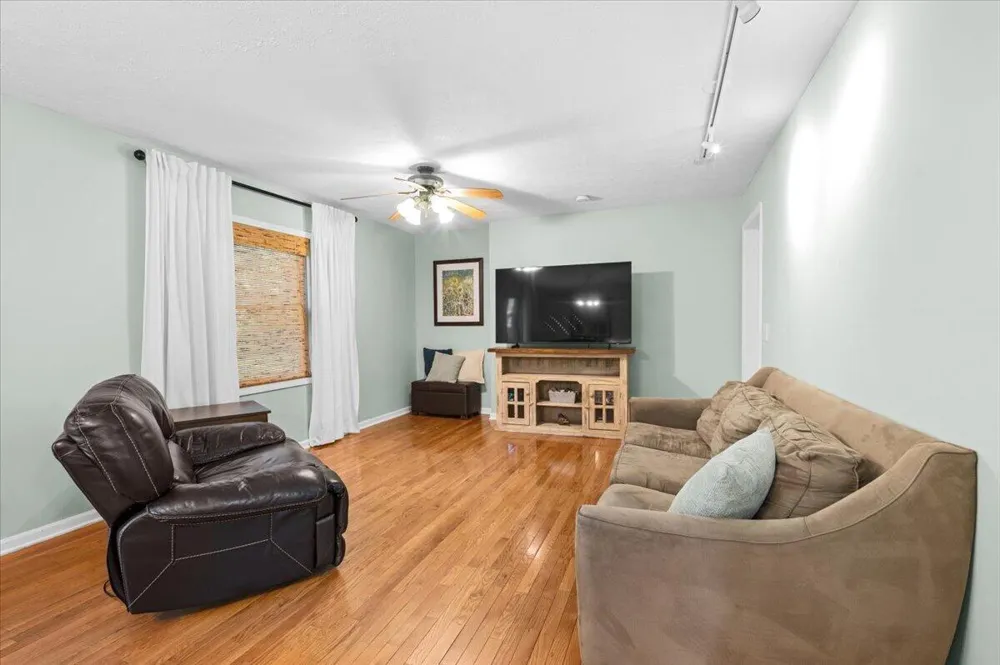 16005 Sheridan Road Clinton, MI 49236