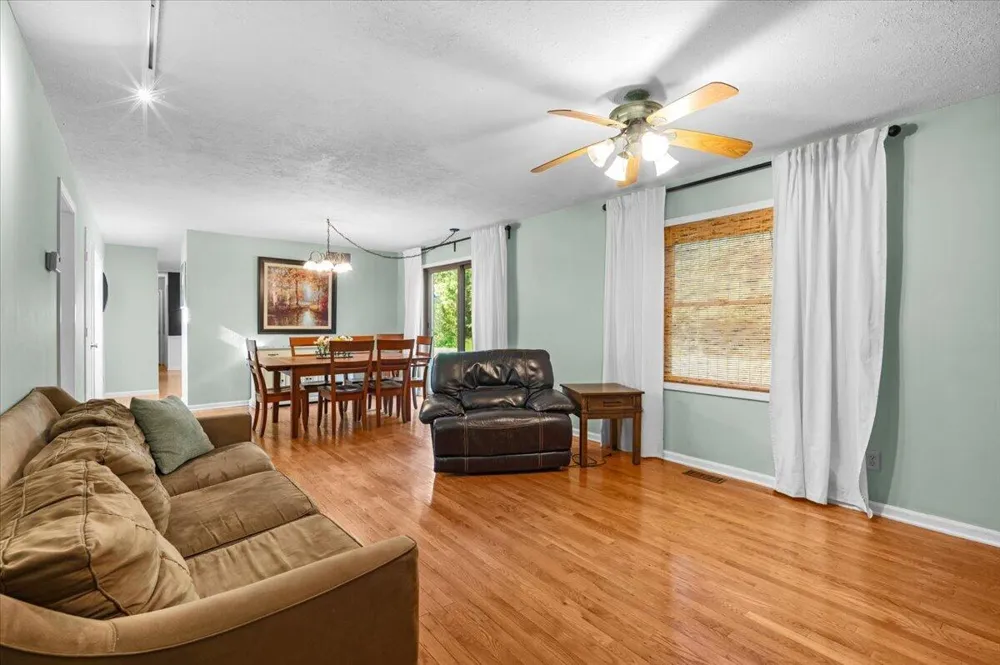 16005 Sheridan Road Clinton, MI 49236