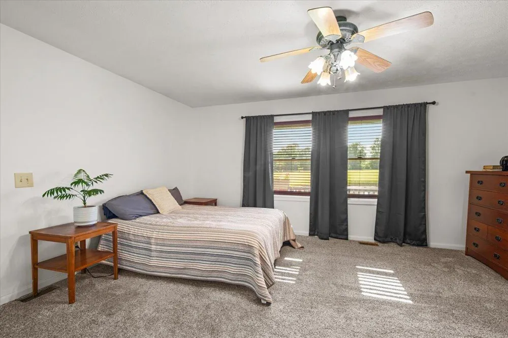 16005 Sheridan Road Clinton, MI 49236
