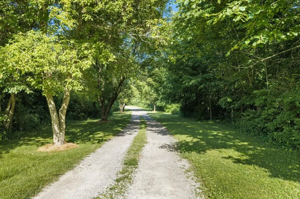 16005 Sheridan Road Clinton, MI 49236
