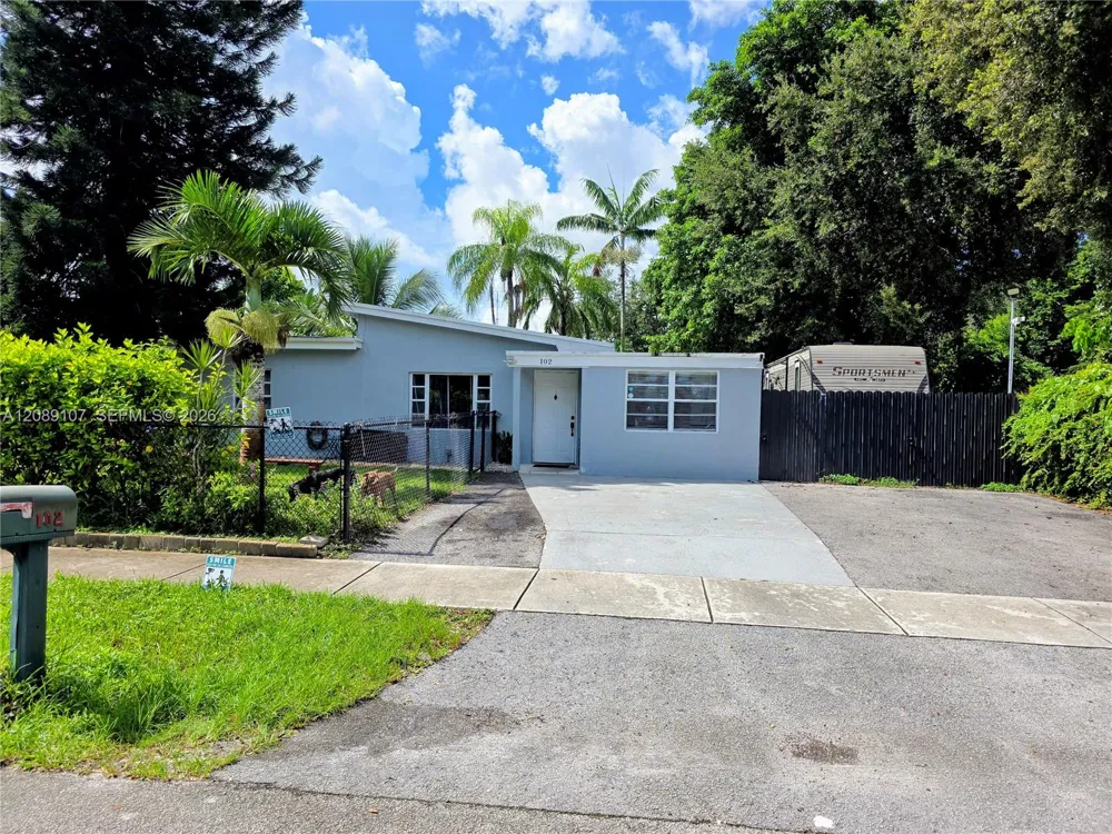 102 Williams Rd West Park, FL 33023