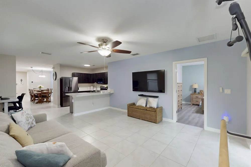 5557 SE ISABELITA AVENUE Stuart, FL 34997