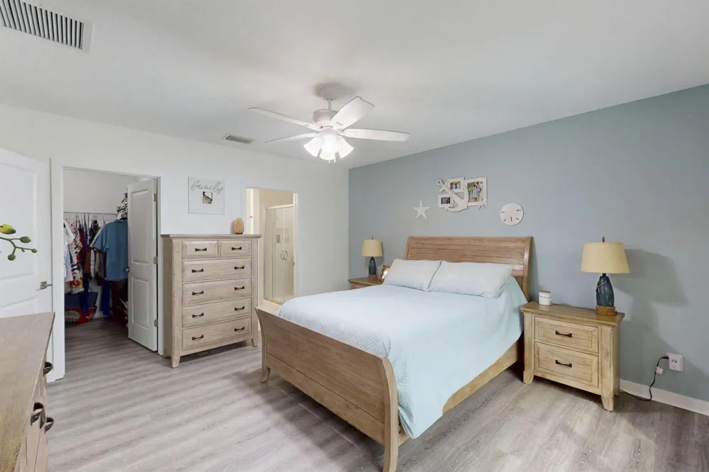 5557 SE ISABELITA AVENUE Stuart, FL 34997
