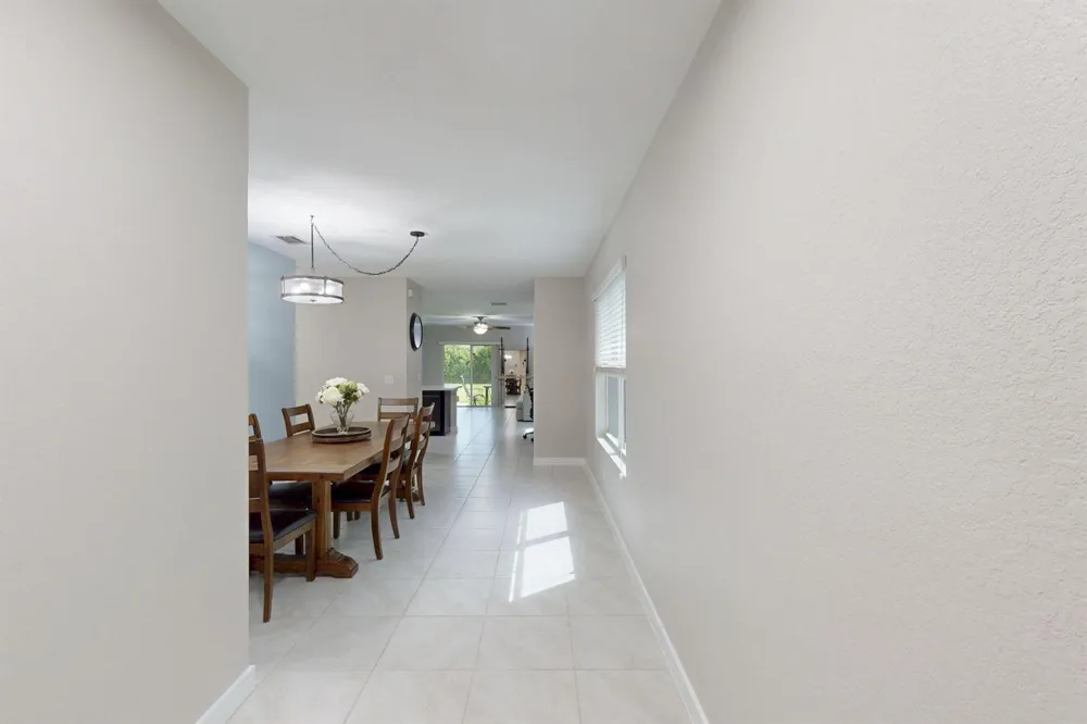 5557 SE ISABELITA AVENUE Stuart, FL 34997