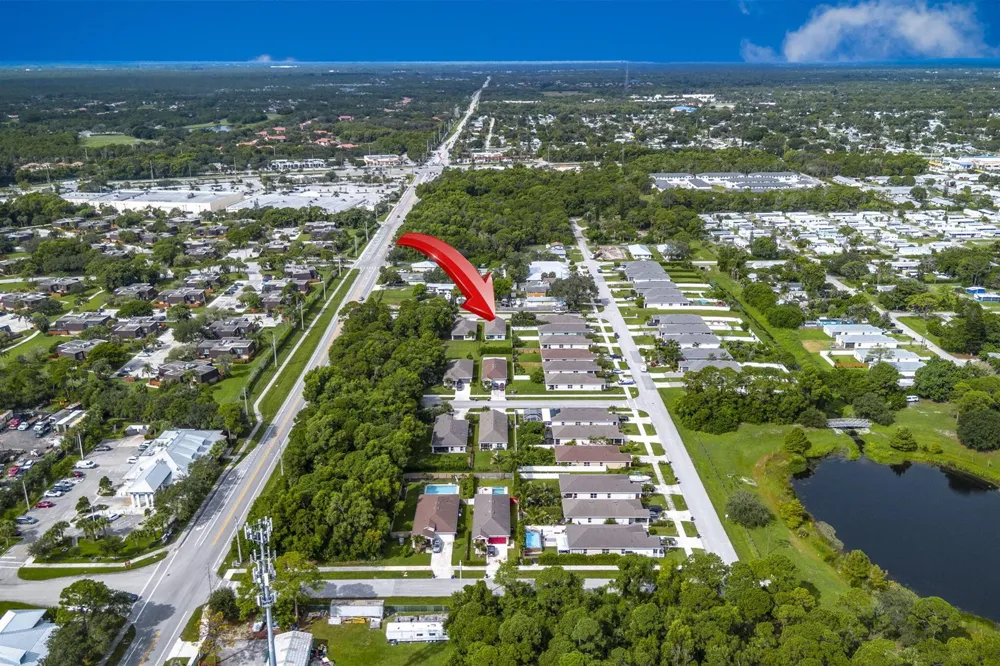 5557 SE ISABELITA AVENUE Stuart, FL 34997