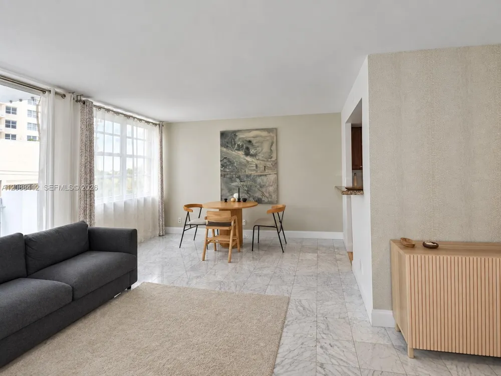 430 Golden Isles Dr #205 Hallandale Beach, FL 33009