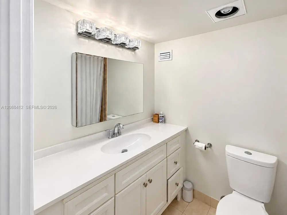 430 Golden Isles Dr #205 Hallandale Beach, FL 33009