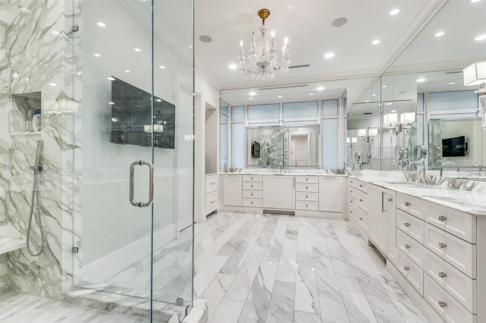 2801 Turtle Creek Boulevard #3E Dallas, TX 75219