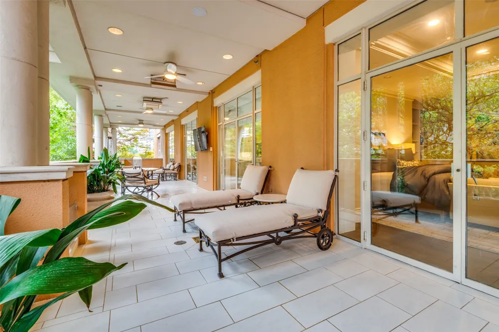 2801 Turtle Creek Boulevard #3E Dallas, TX 75219
