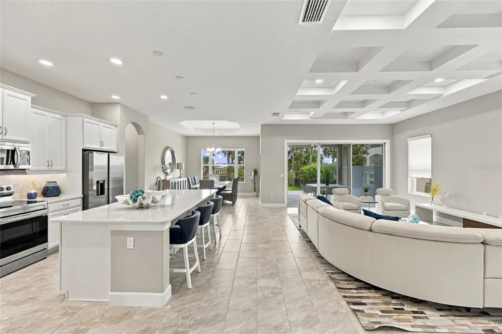 27 S RIVERWALK DRIVE Palm Coast, FL 32137