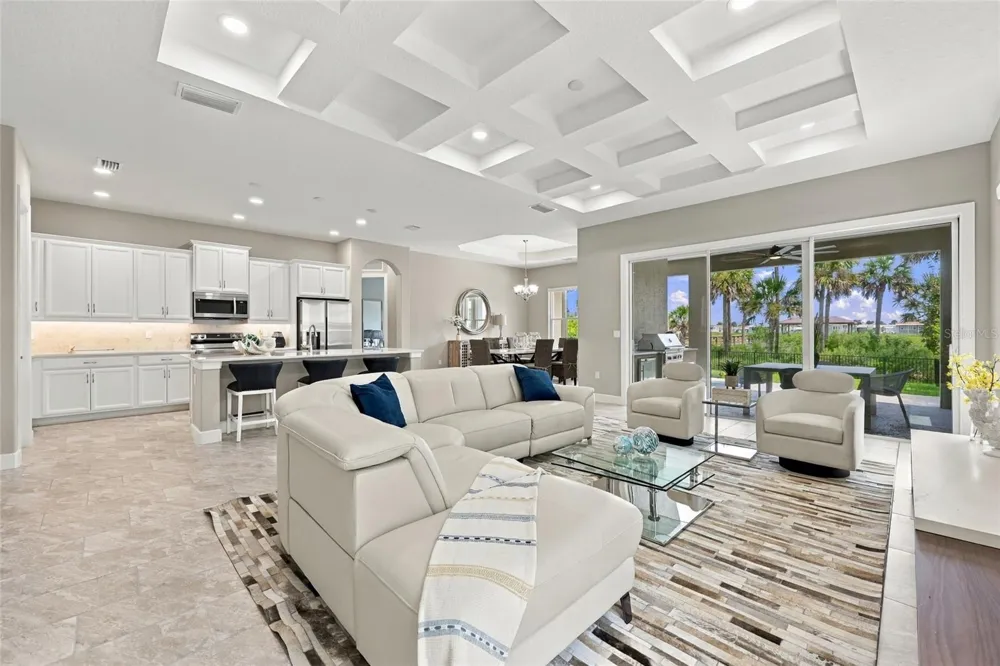 27 S RIVERWALK DRIVE Palm Coast, FL 32137
