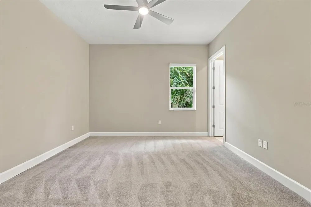 27 S RIVERWALK DRIVE Palm Coast, FL 32137