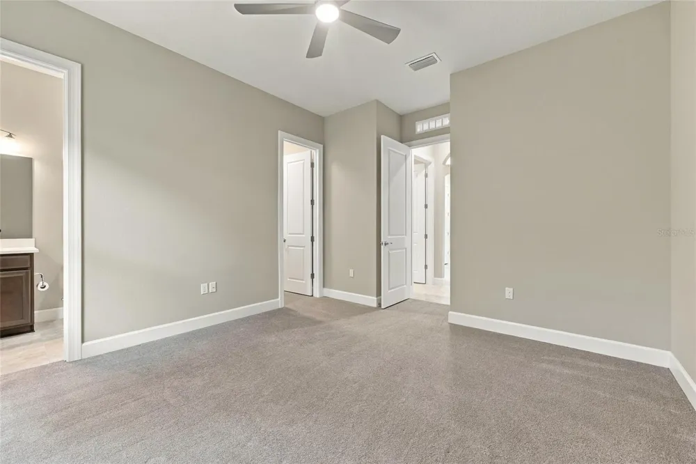 27 S RIVERWALK DRIVE Palm Coast, FL 32137