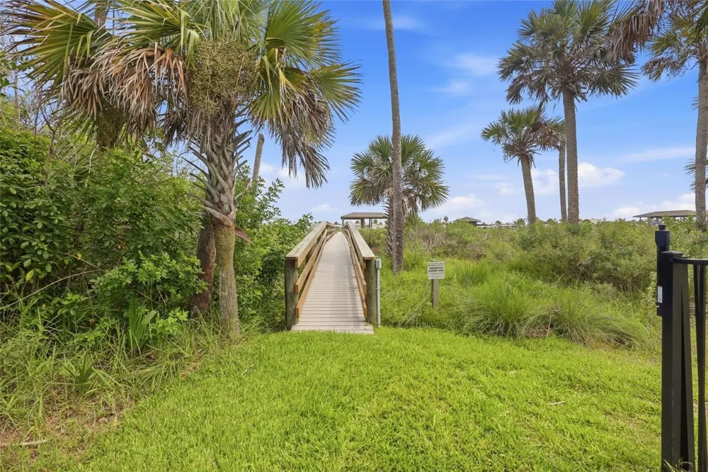 27 S RIVERWALK DRIVE Palm Coast, FL 32137