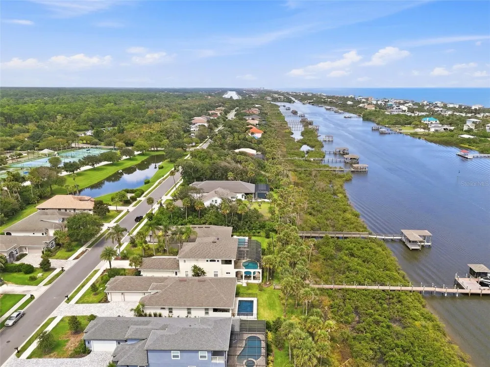 27 S RIVERWALK DRIVE Palm Coast, FL 32137