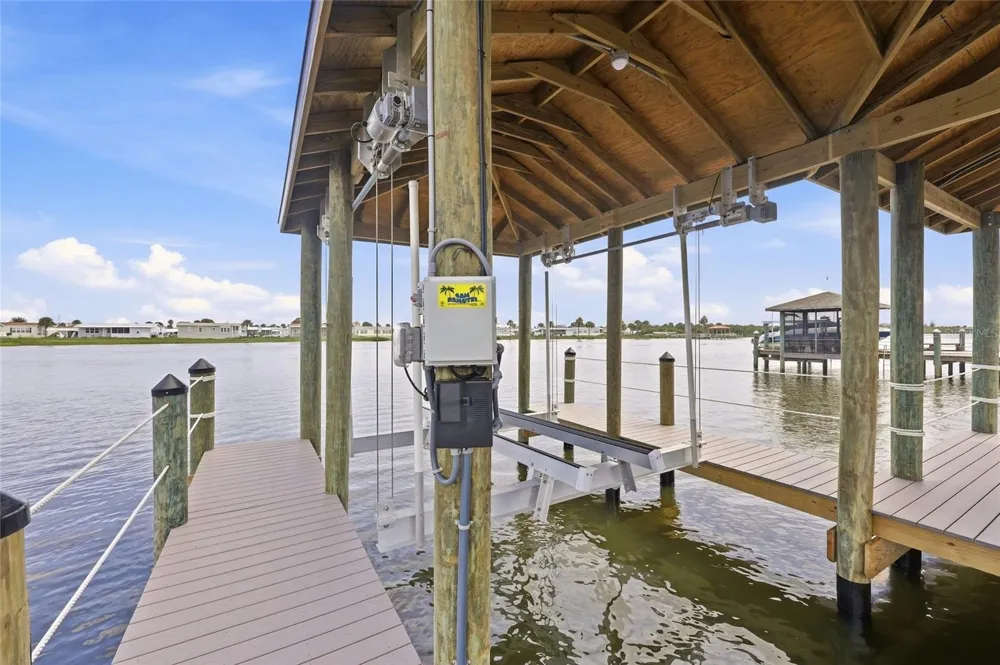 27 S RIVERWALK DRIVE Palm Coast, FL 32137