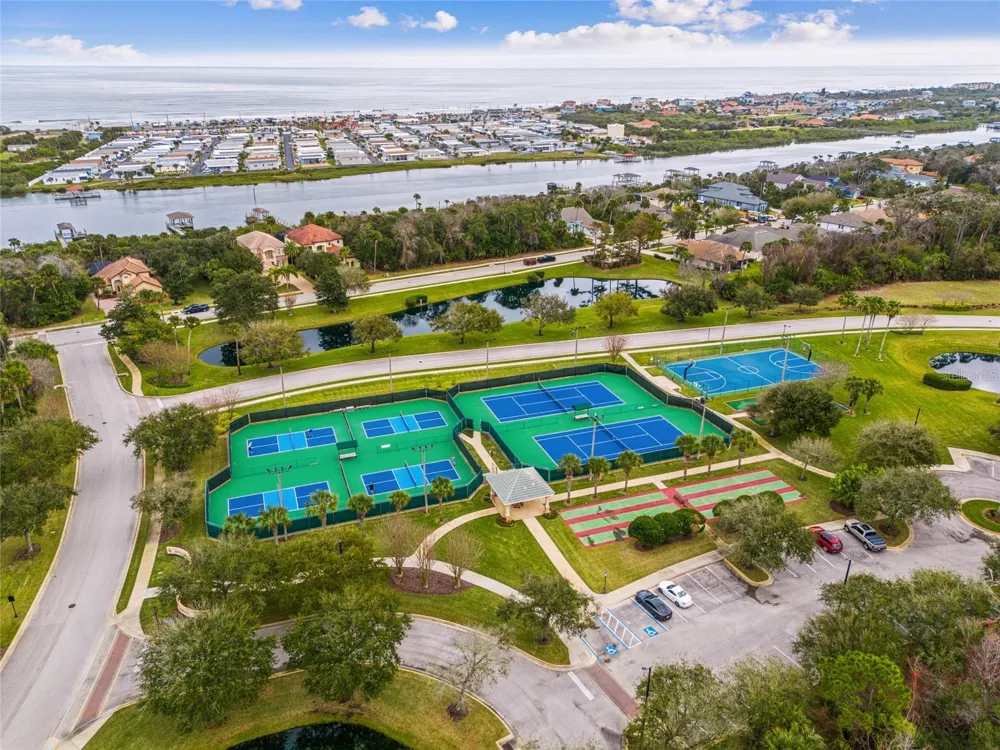 27 S RIVERWALK DRIVE Palm Coast, FL 32137