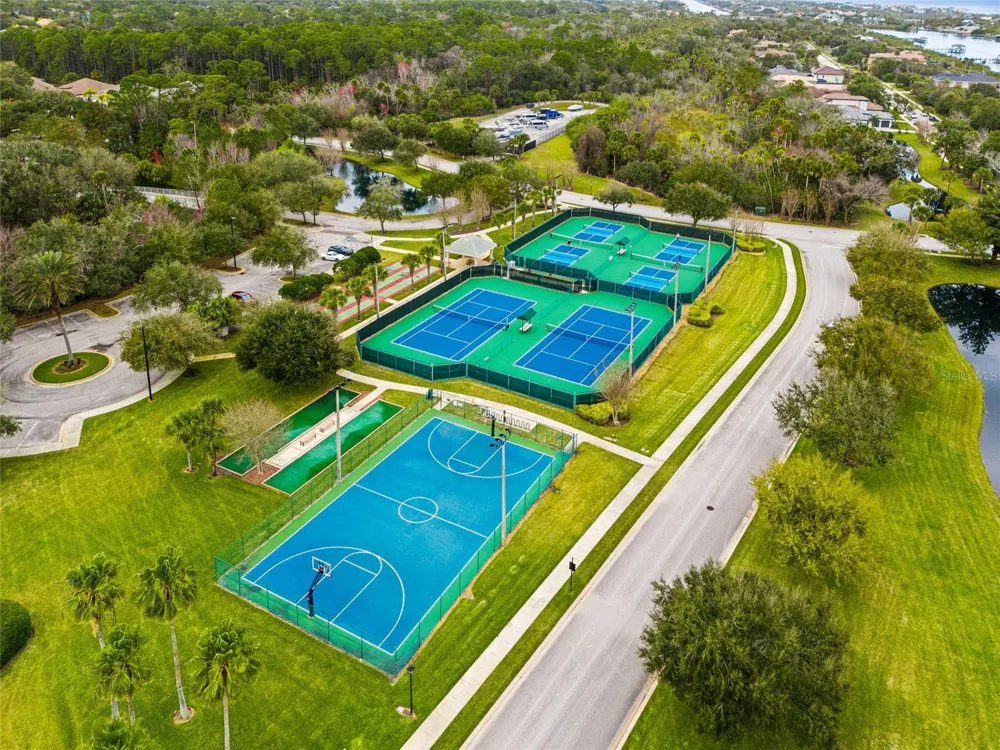 27 S RIVERWALK DRIVE Palm Coast, FL 32137