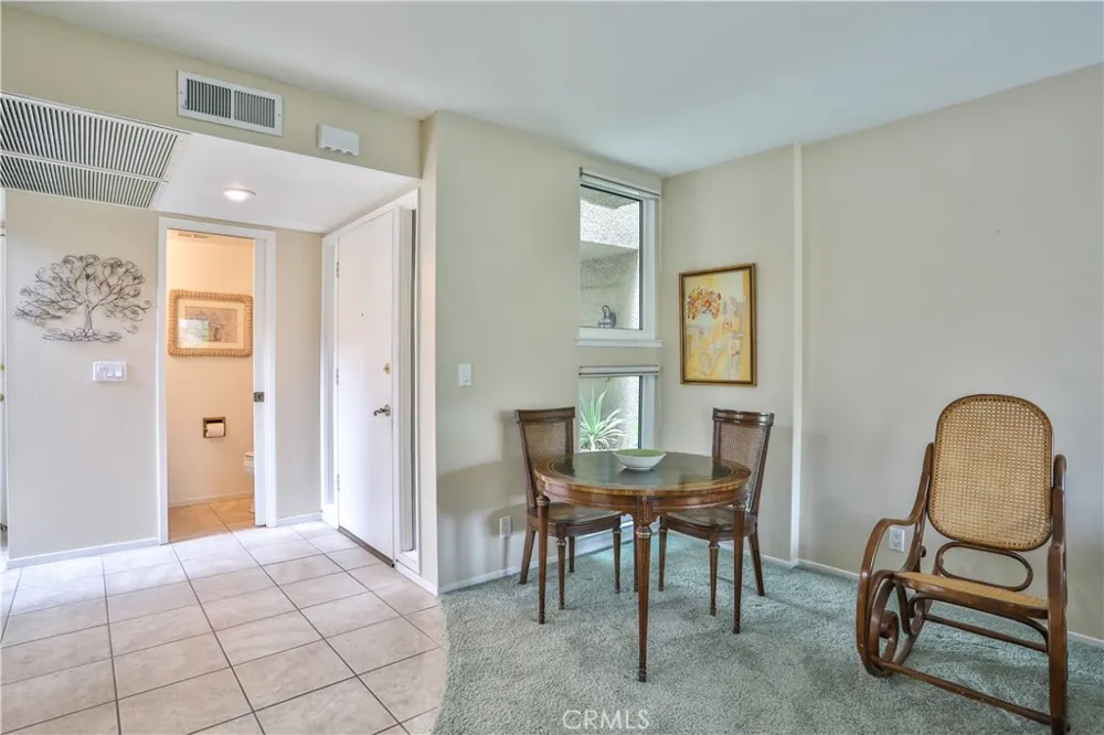 672 Greendale Lane Pomona, CA 91767