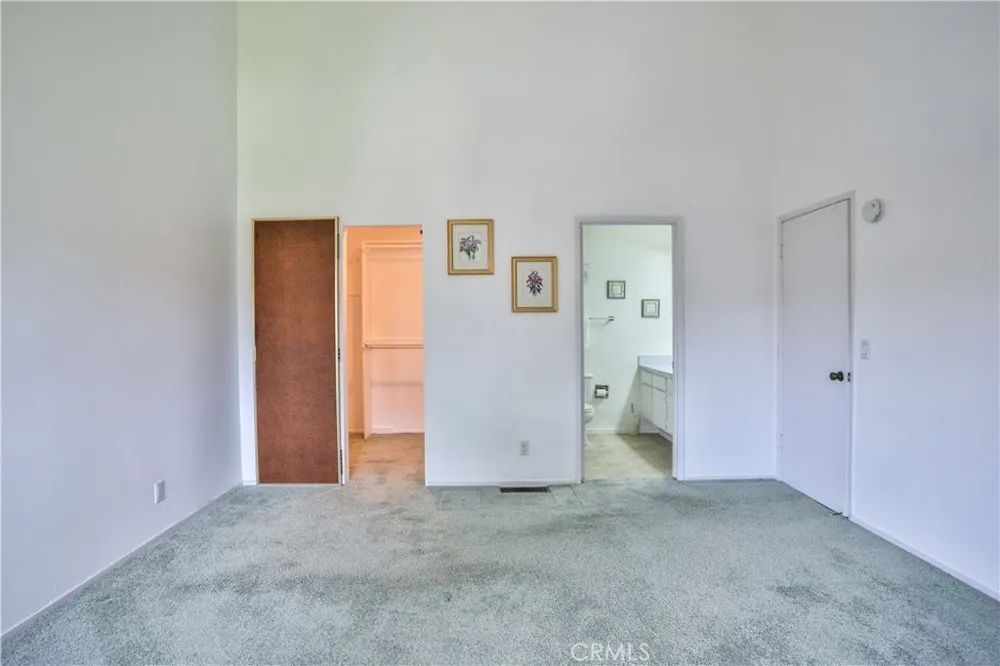 672 Greendale Lane Pomona, CA 91767