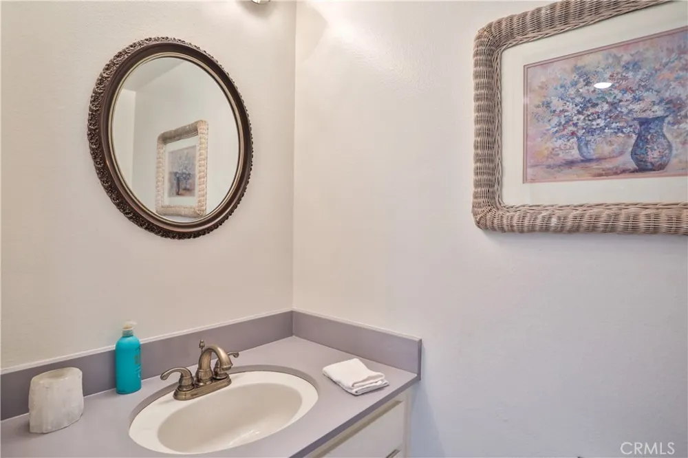 672 Greendale Lane Pomona, CA 91767