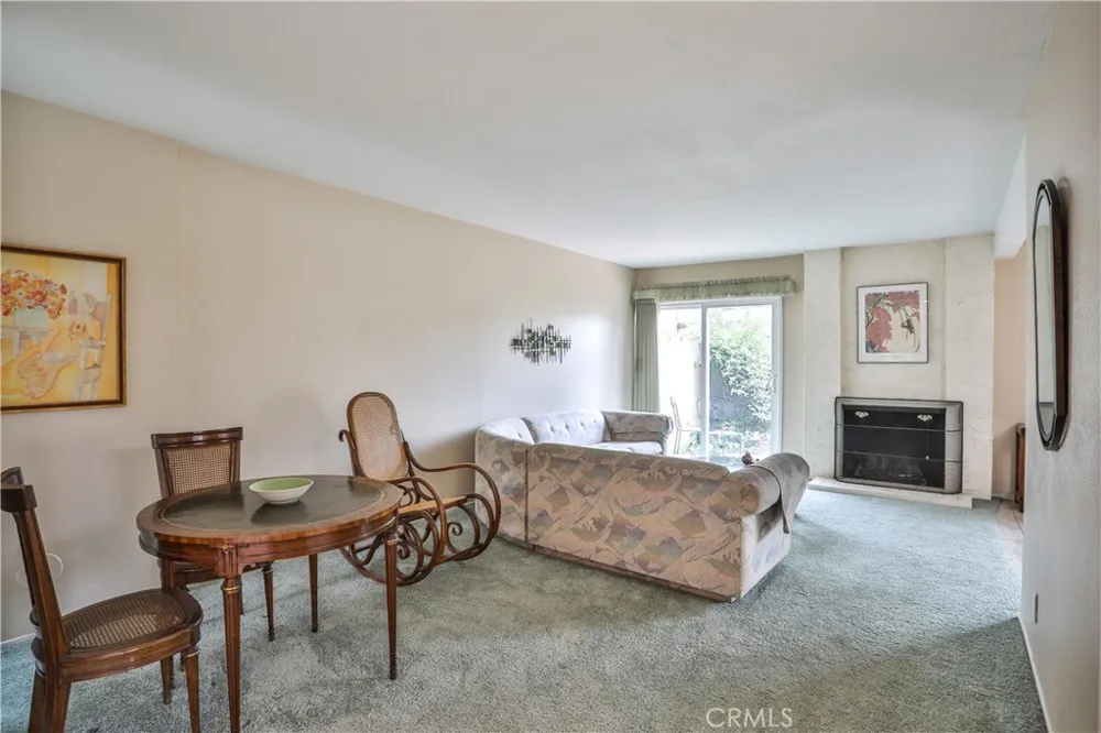 672 Greendale Lane Pomona, CA 91767
