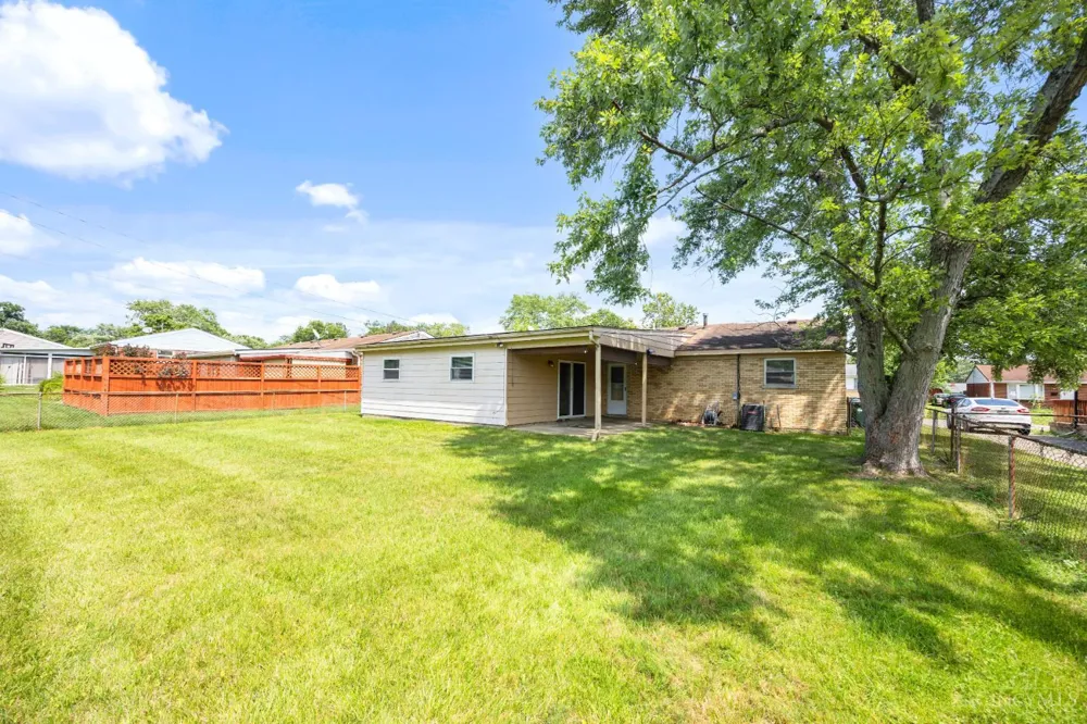 10915 Tangleberry Court Springfield, OH 45240