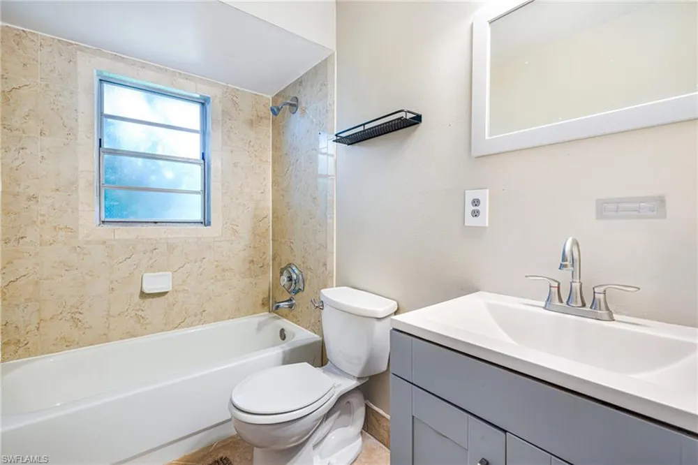 7416 Pine Drive Fort Myers, FL 33967