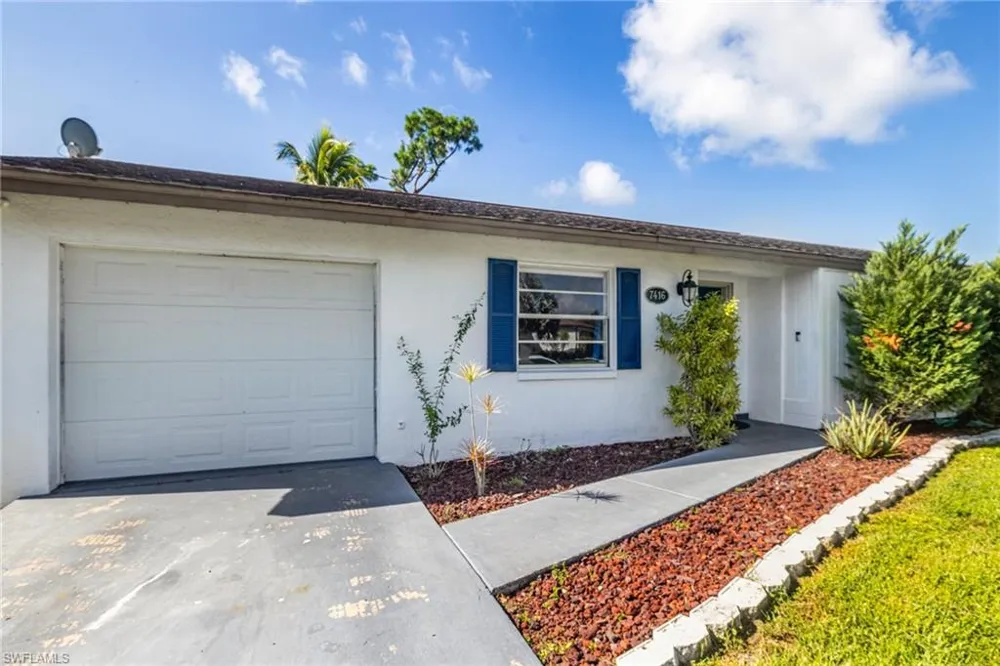 7416 Pine Drive Fort Myers, FL 33967