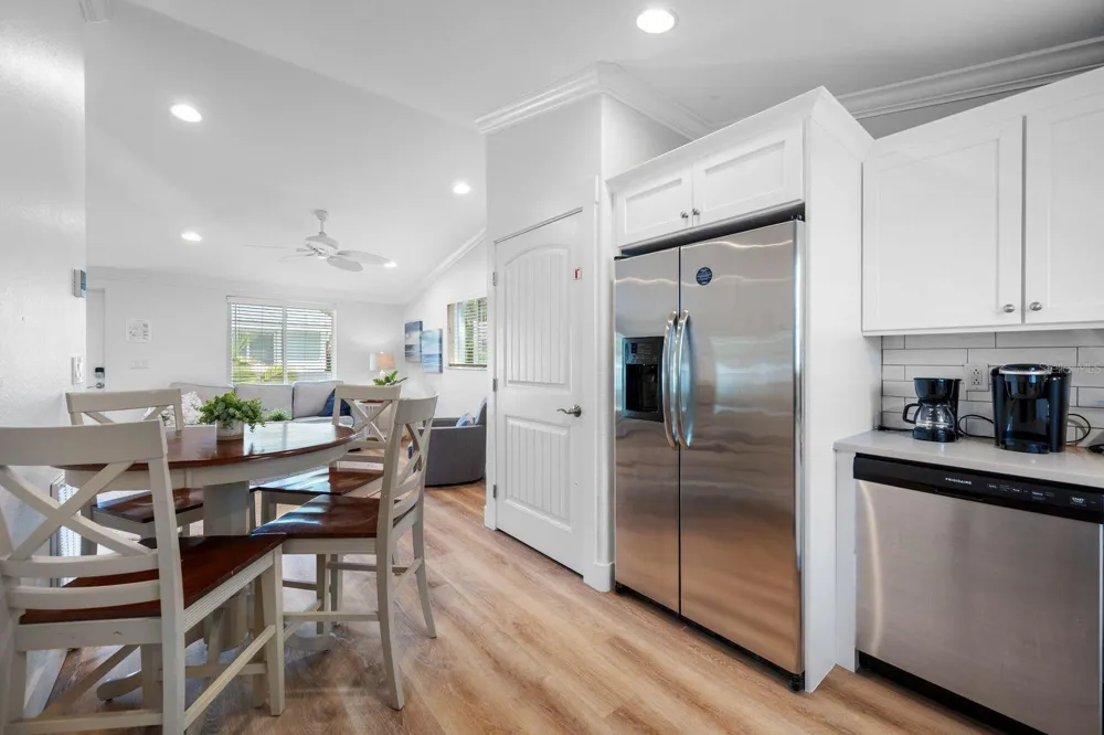 3007 AVENUE E #B Bradenton Beach, FL 34217