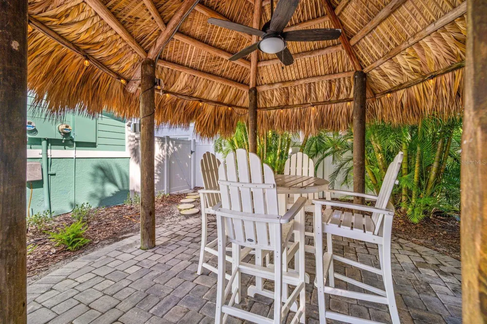 3007 AVENUE E #B Bradenton Beach, FL 34217