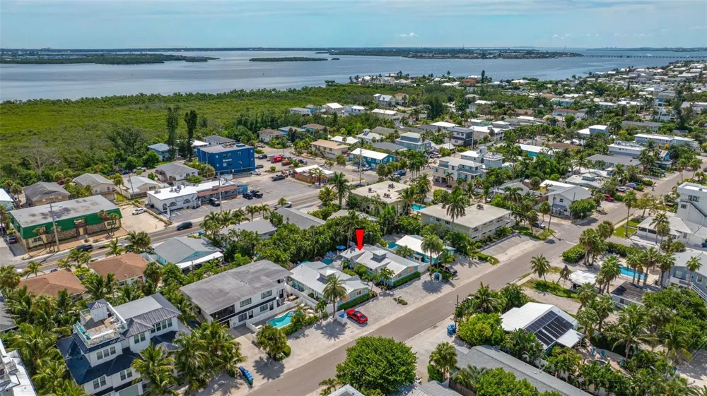3007 AVENUE E #B Bradenton Beach, FL 34217