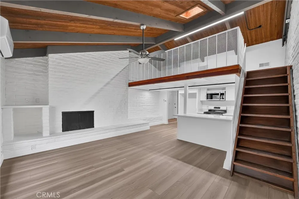 5068 Lakeview Yorba Linda, CA 92886