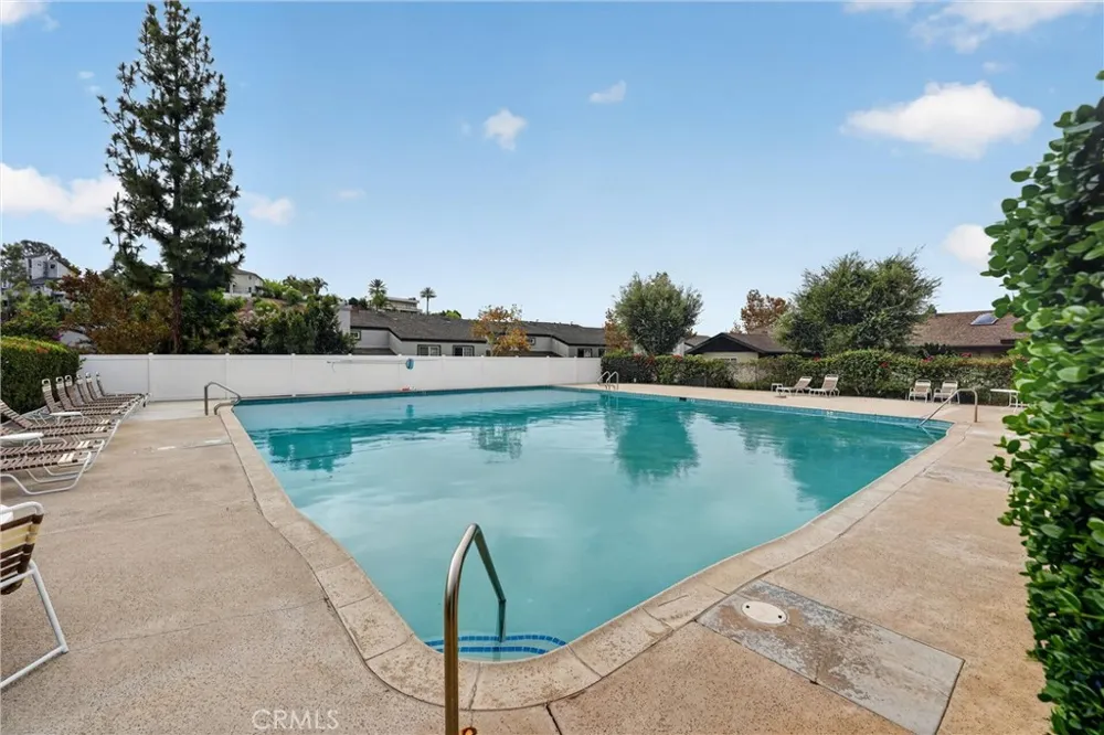 5068 Lakeview Yorba Linda, CA 92886